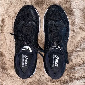 ASIC Black Running Shoes